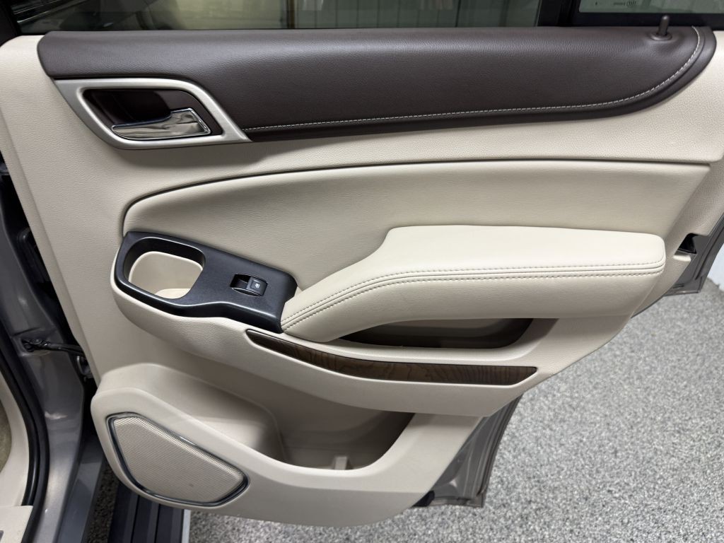 2019 GMC Yukon Image 39