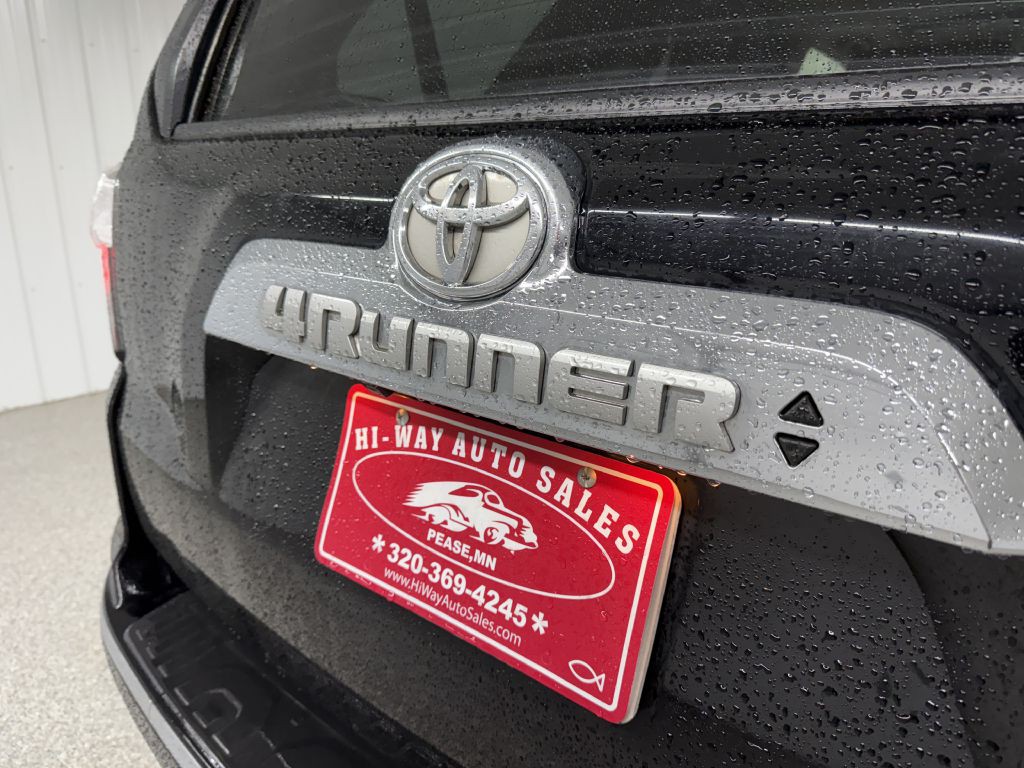 2016 Toyota 4Runner Image 7