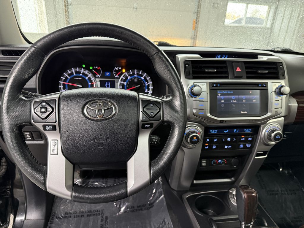 2016 Toyota 4Runner Image 14
