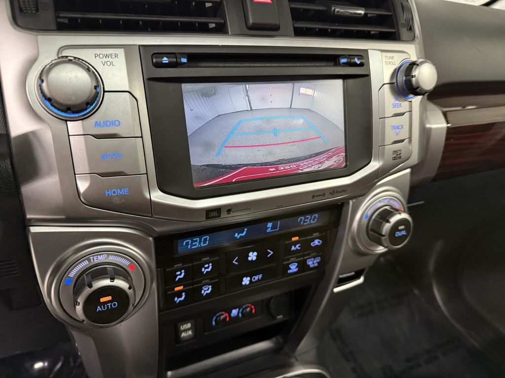 2016 Toyota 4Runner Image 19
