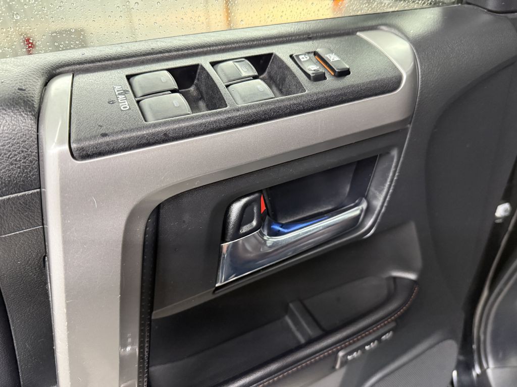 2016 Toyota 4Runner Image 23