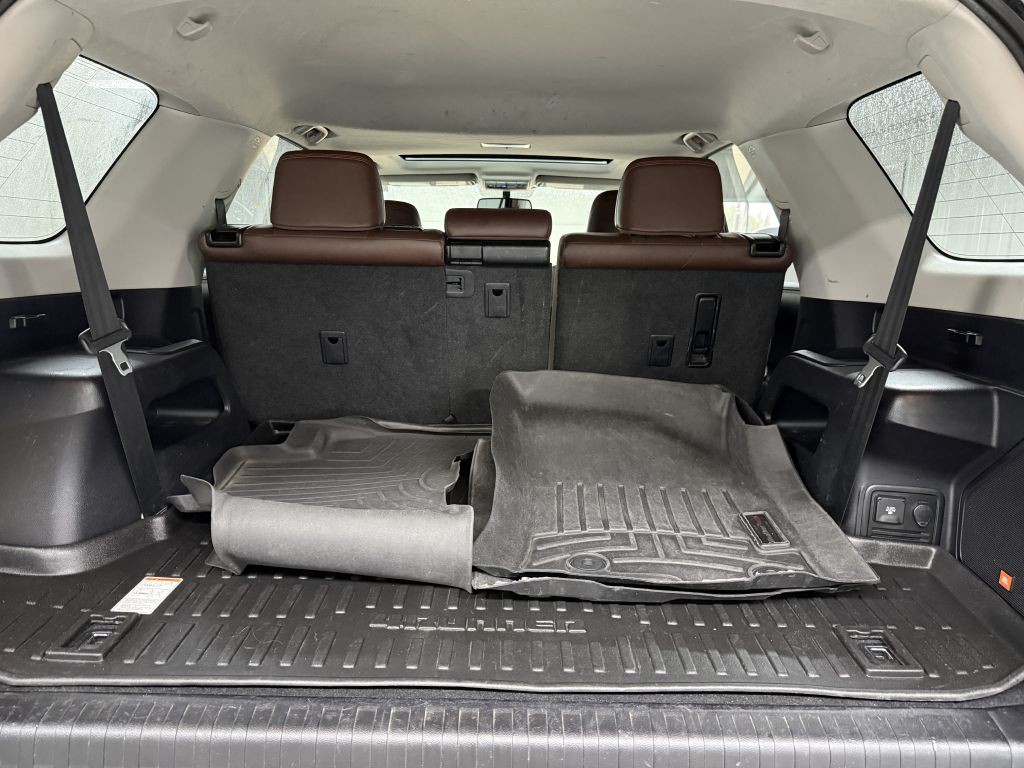 2016 Toyota 4Runner Image 28