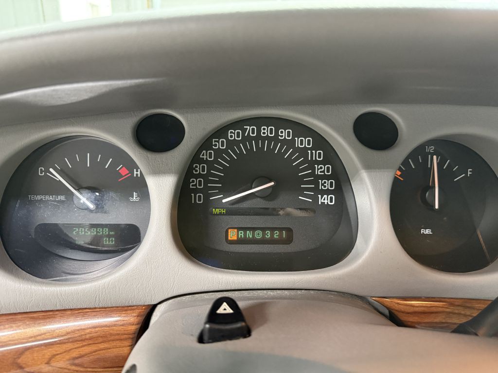 2003 Buick LeSabre Image 11