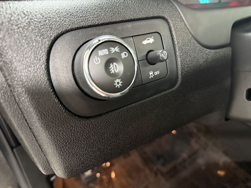 2013 Chevrolet Impala Image 11
