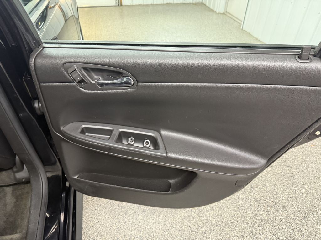 2013 Chevrolet Impala Image 26