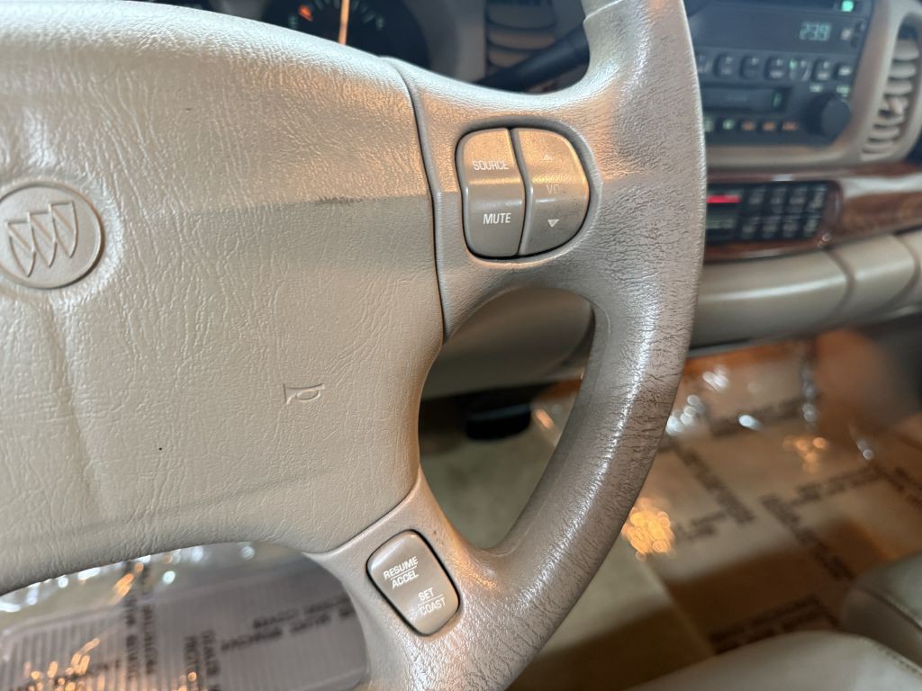 2003 Buick LeSabre Image 14
