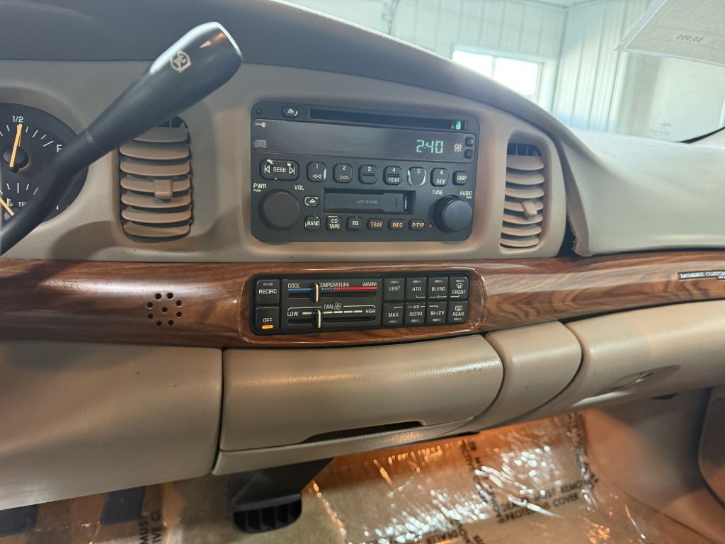 2003 Buick LeSabre Image 15