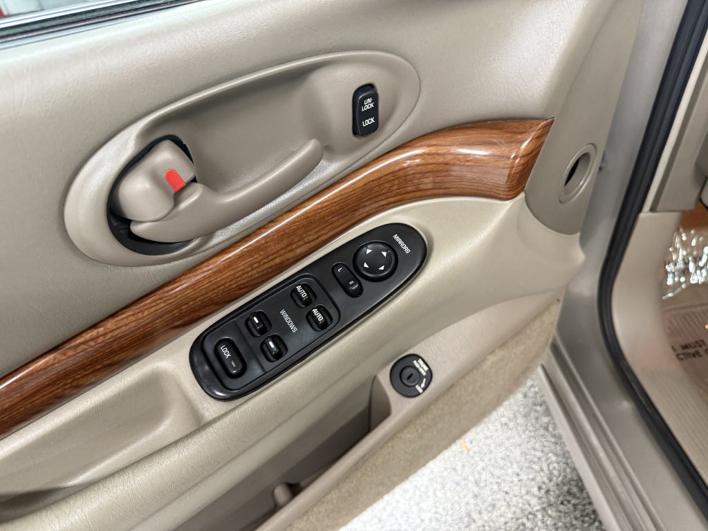 2003 Buick LeSabre Image 19