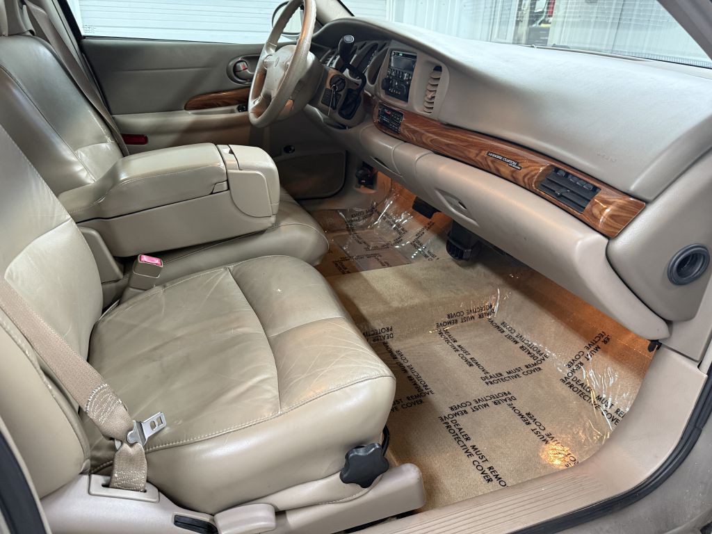 2003 Buick LeSabre Image 24
