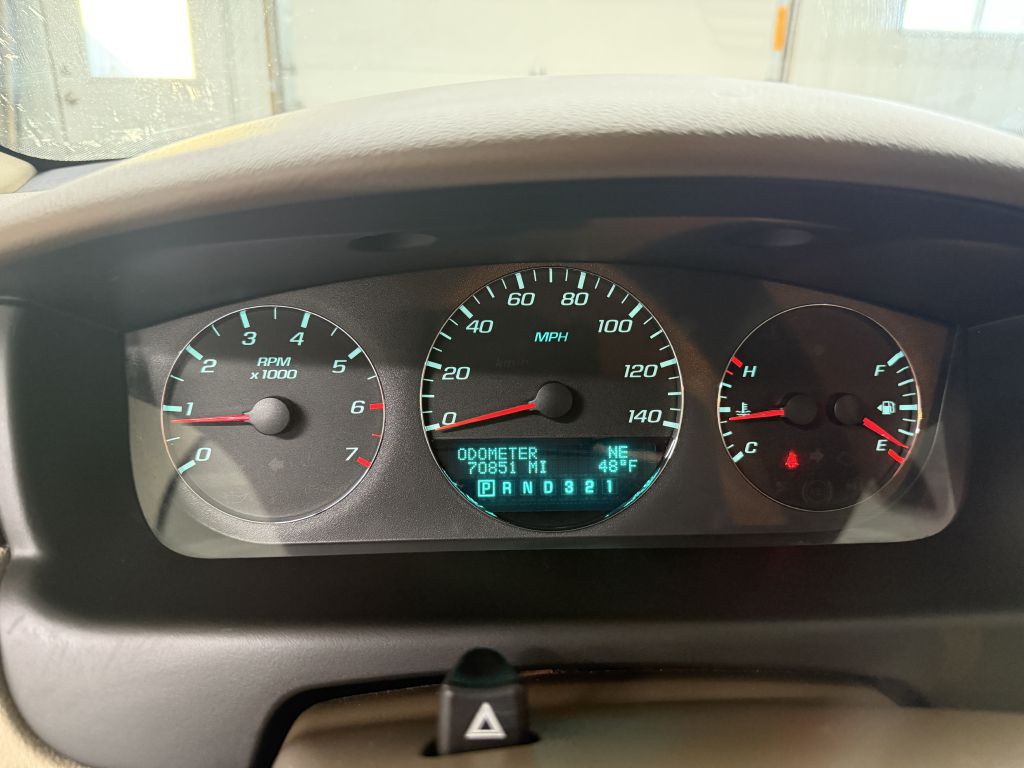 2008 Chevrolet Impala Image 12