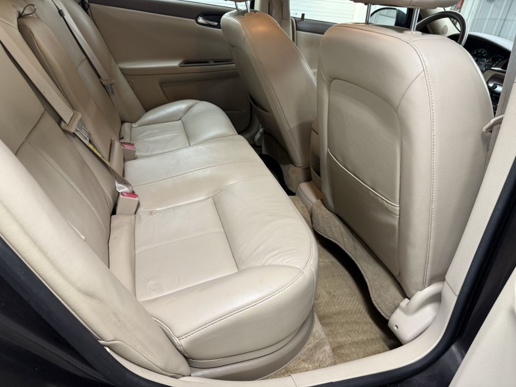 2008 Chevrolet Impala Image 24