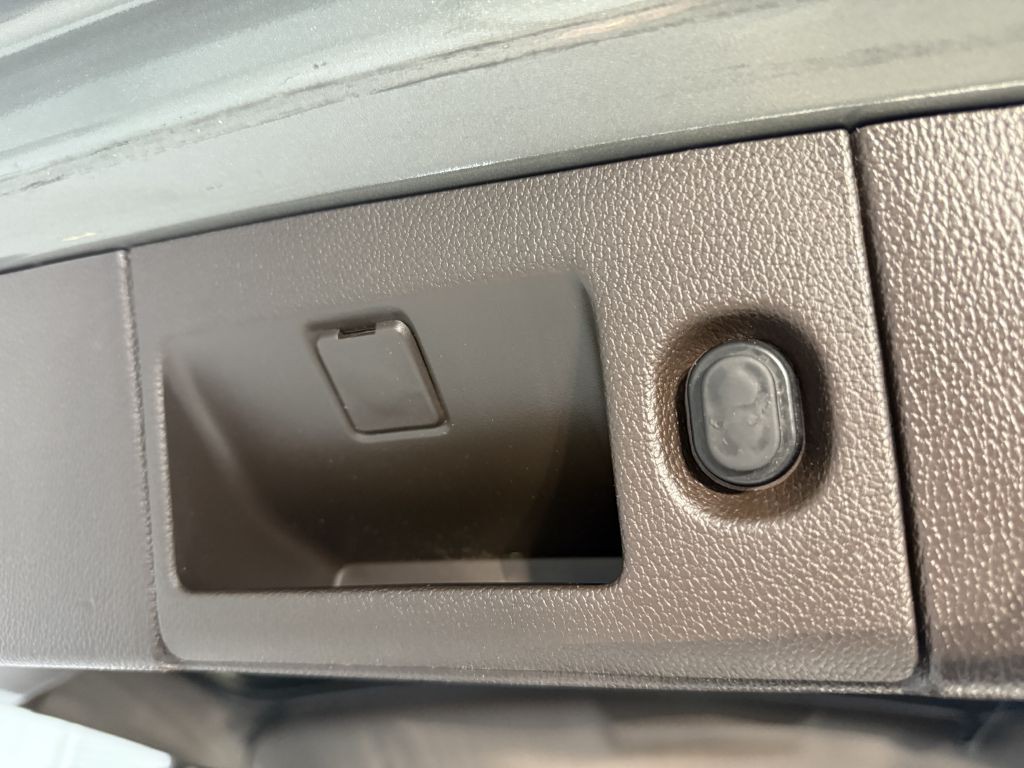 2018 GMC Yukon Image 37