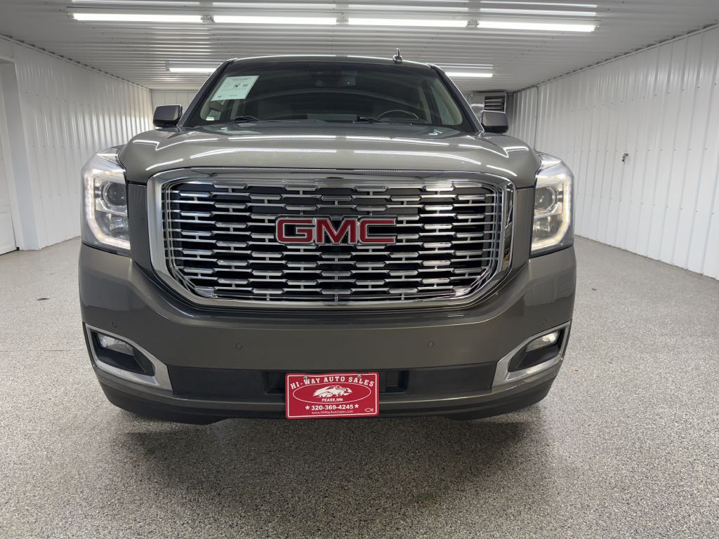 2018 GMC Yukon Image 3