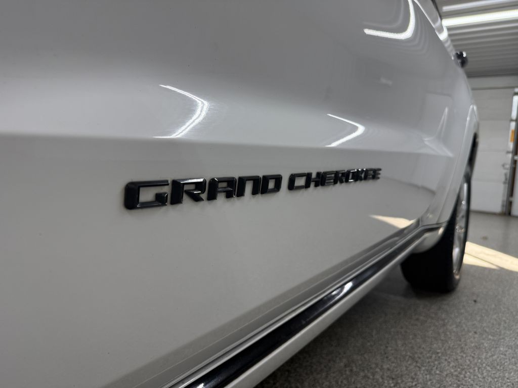 2014 Jeep Grand Cherokee Image 8