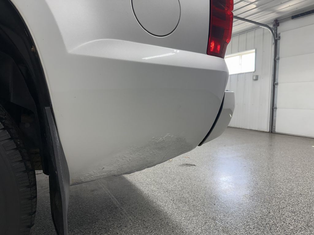 2013 Chevrolet Avalanche Image 10