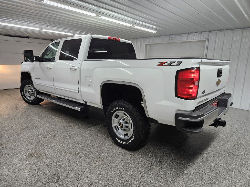2018 Chevrolet Silverado 1500 Image 3