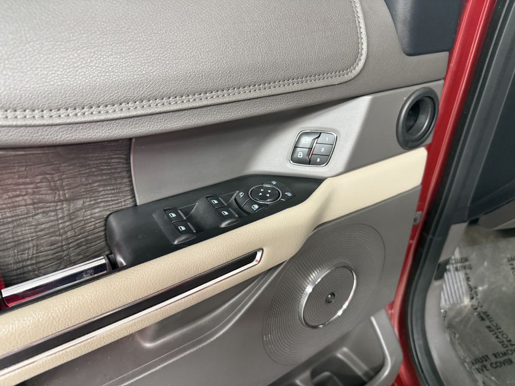 2019 Ford Expedition Image 24