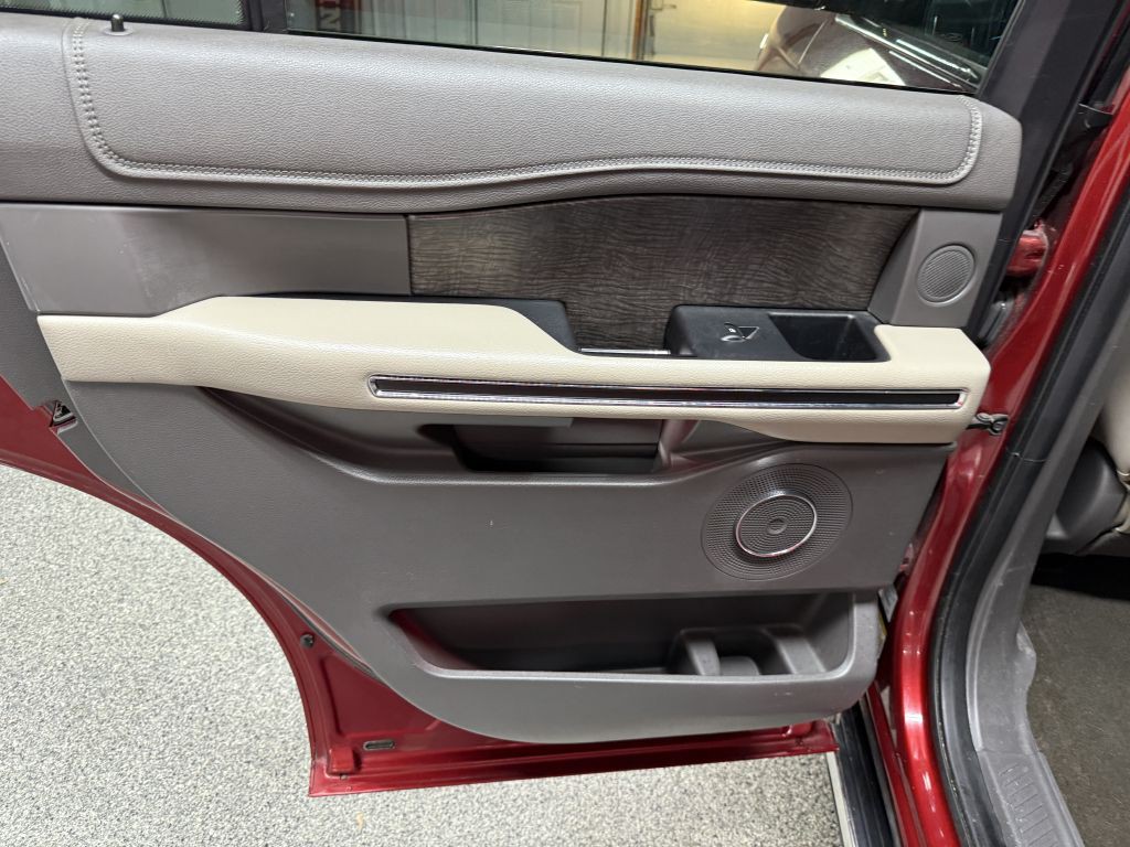 2019 Ford Expedition Image 30