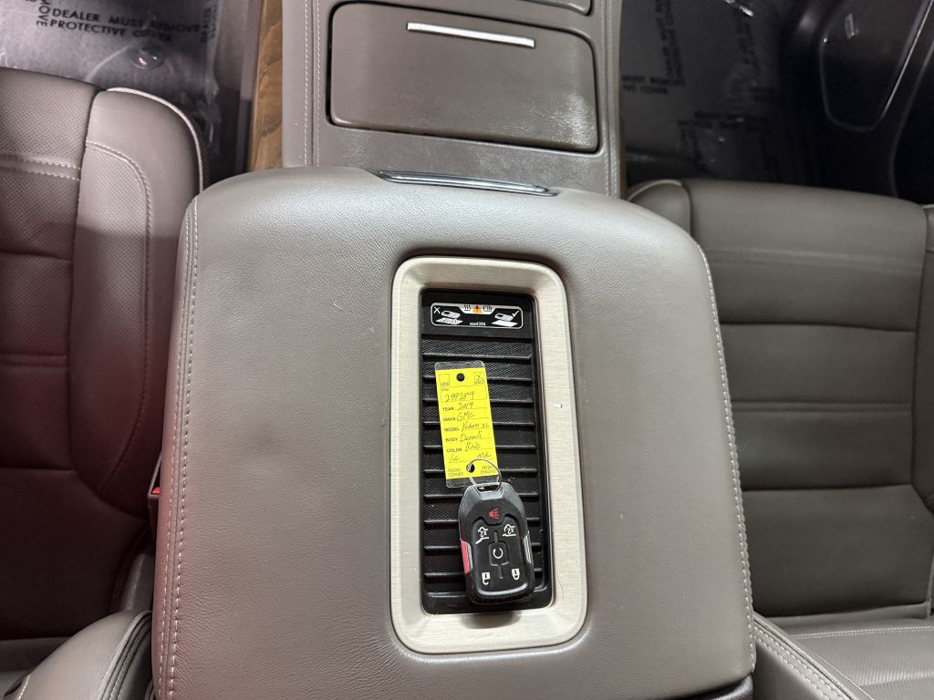 2019 GMC Yukon Image 24
