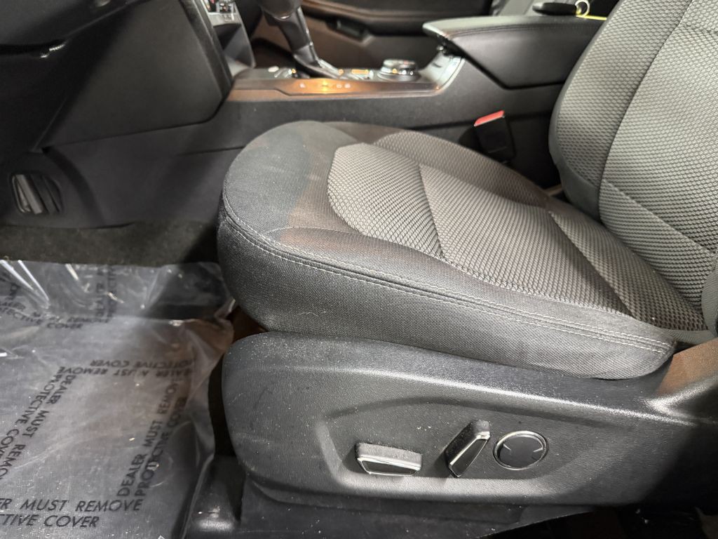 2018 Ford Explorer Image 8