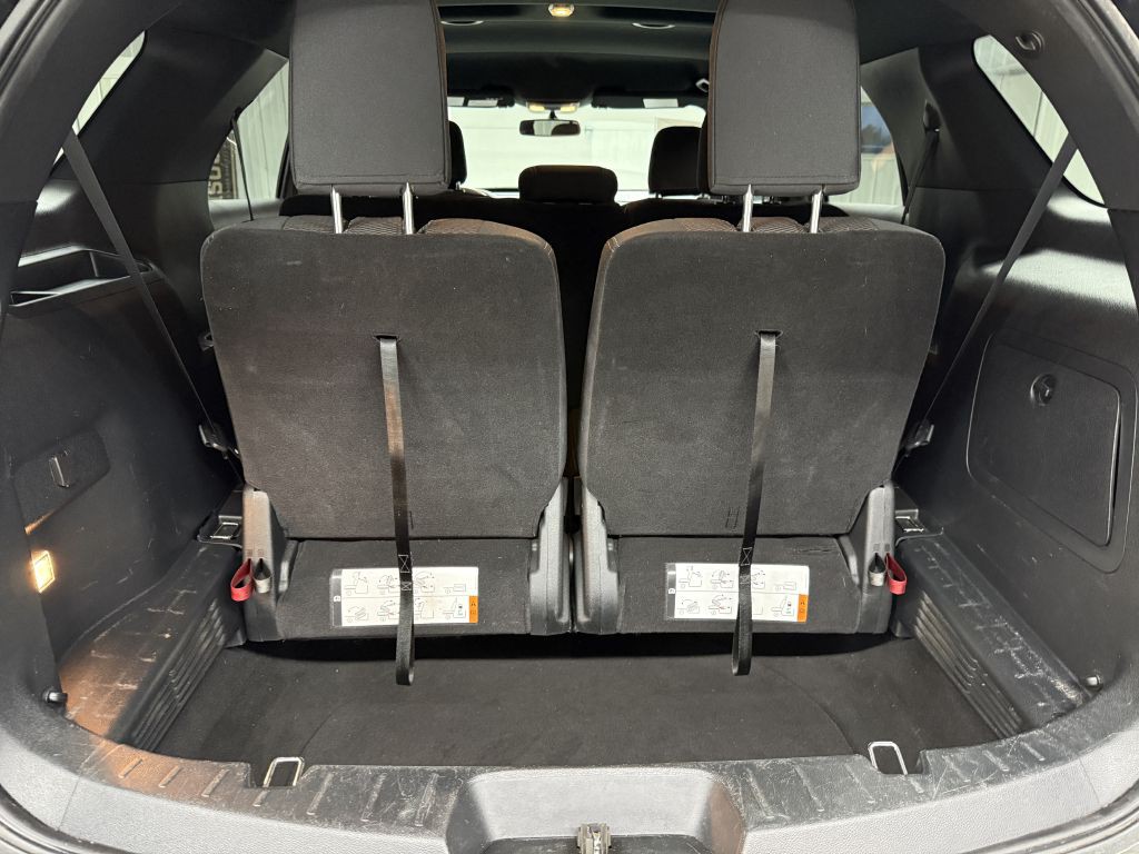 2018 Ford Explorer Image 28