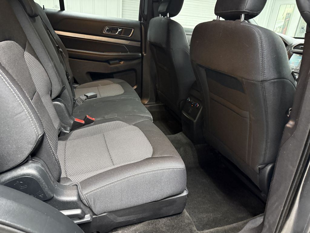 2018 Ford Explorer Image 29