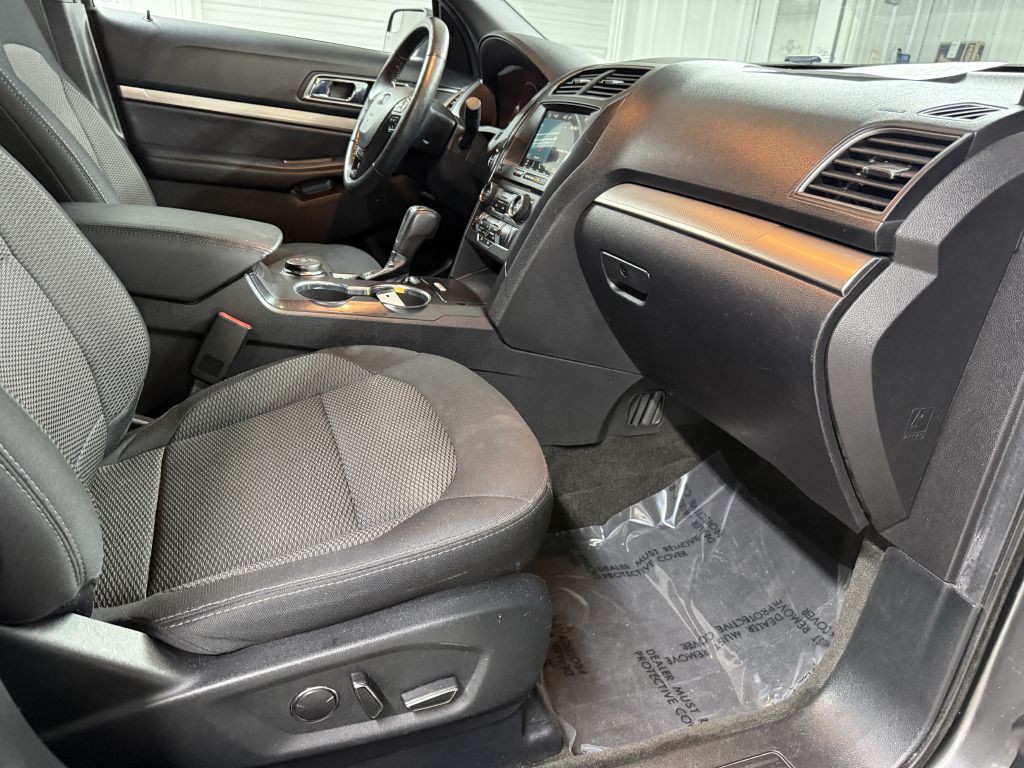 2018 Ford Explorer Image 31