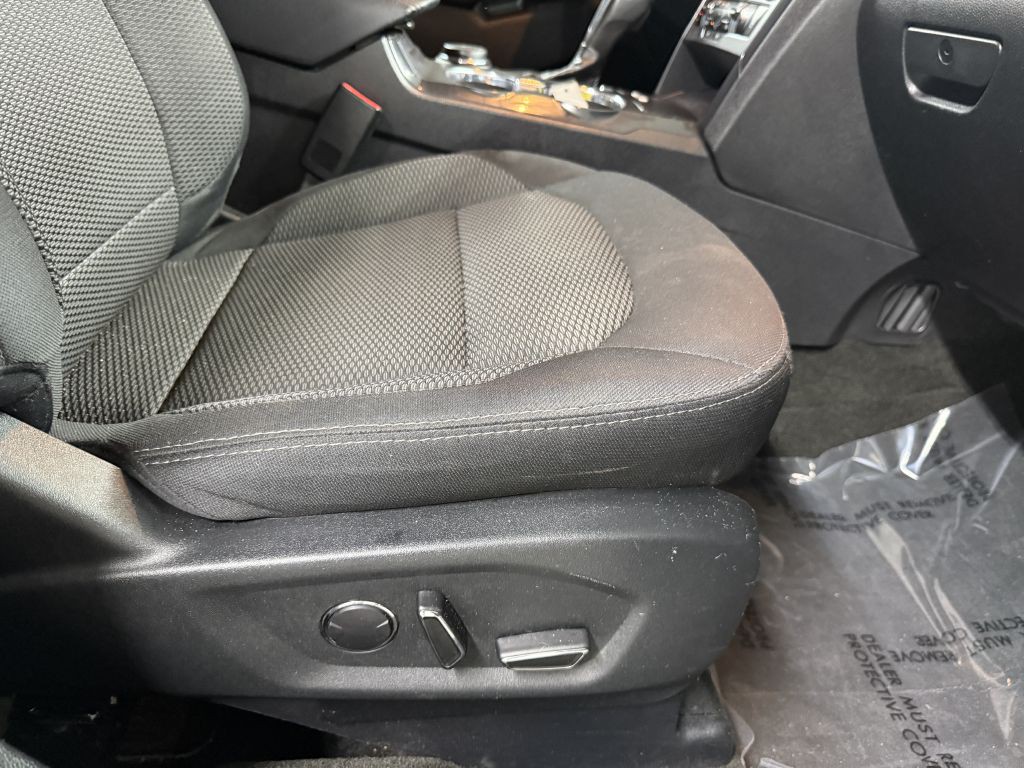 2018 Ford Explorer Image 32