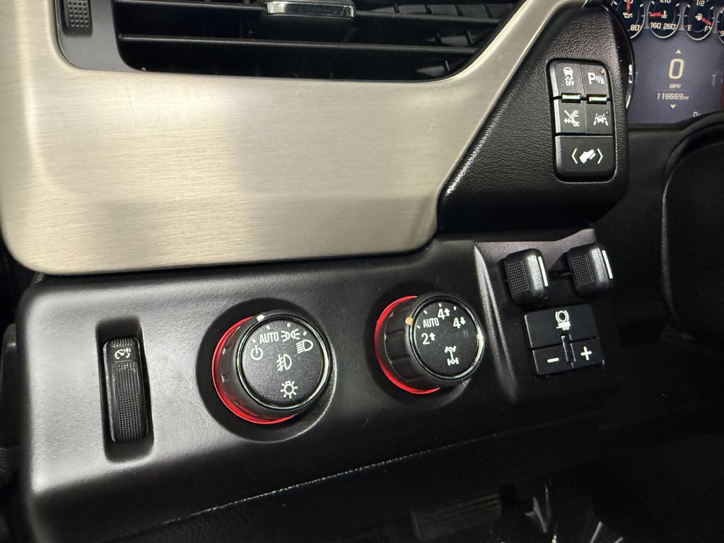 2016 GMC Yukon Image 13