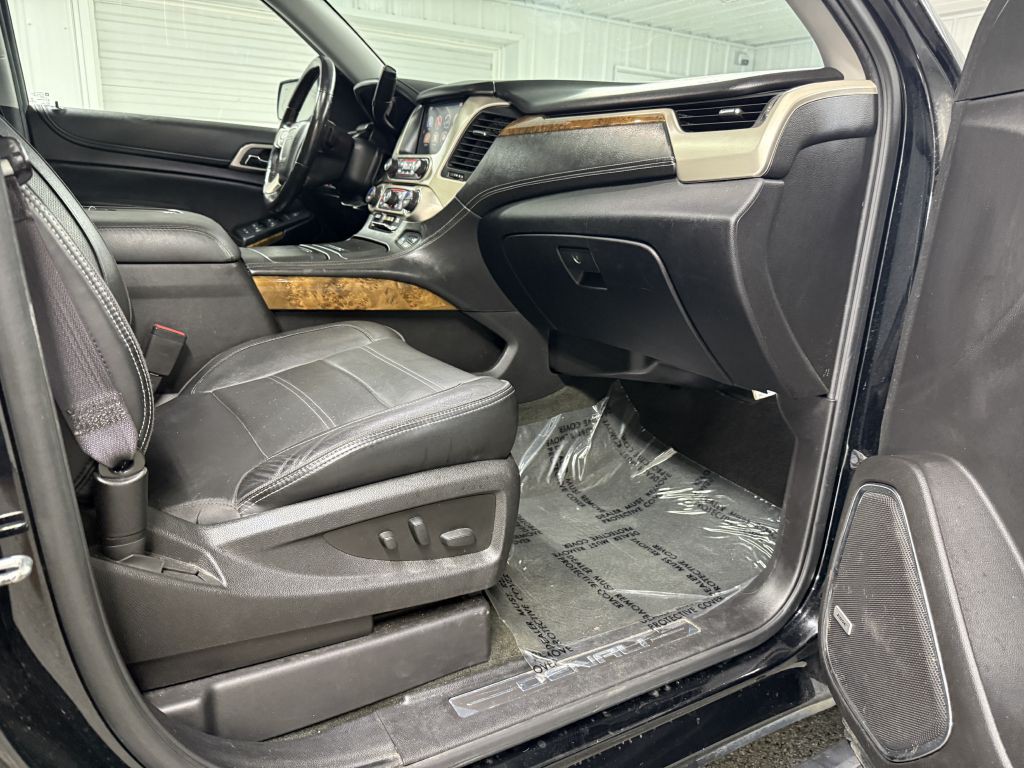 2016 GMC Yukon Image 33