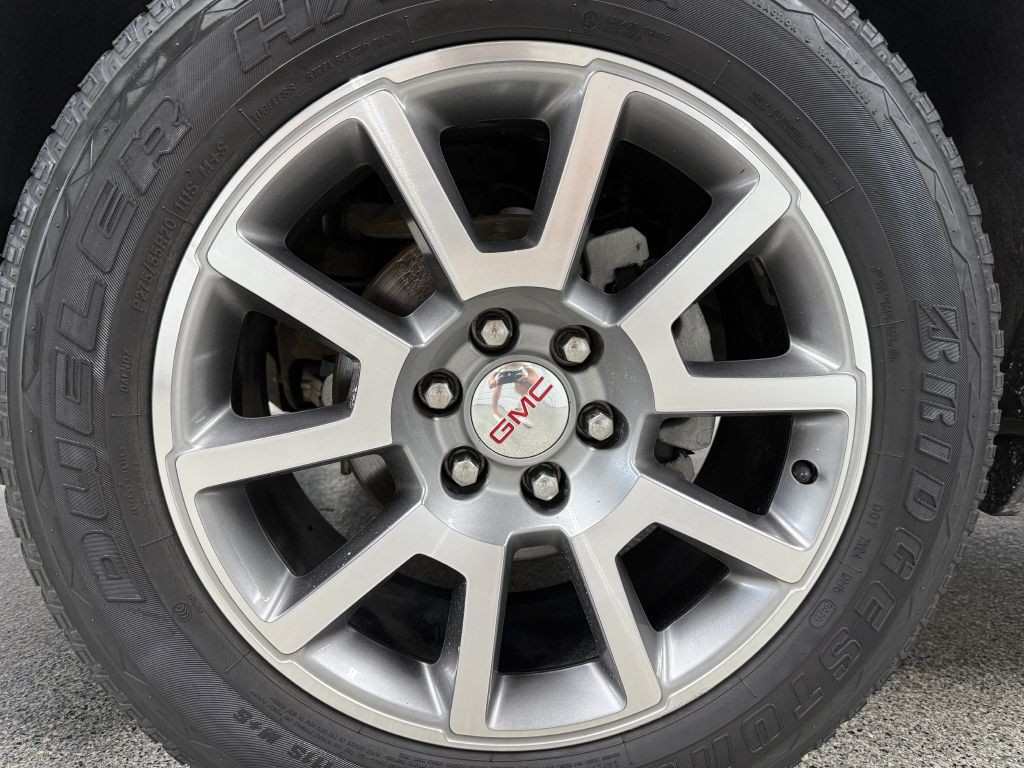 2016 GMC Yukon Image 35