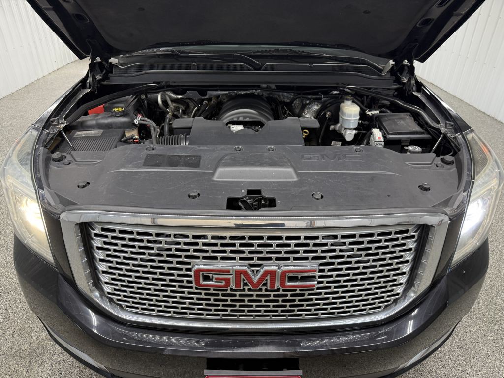 2016 GMC Yukon Image 36