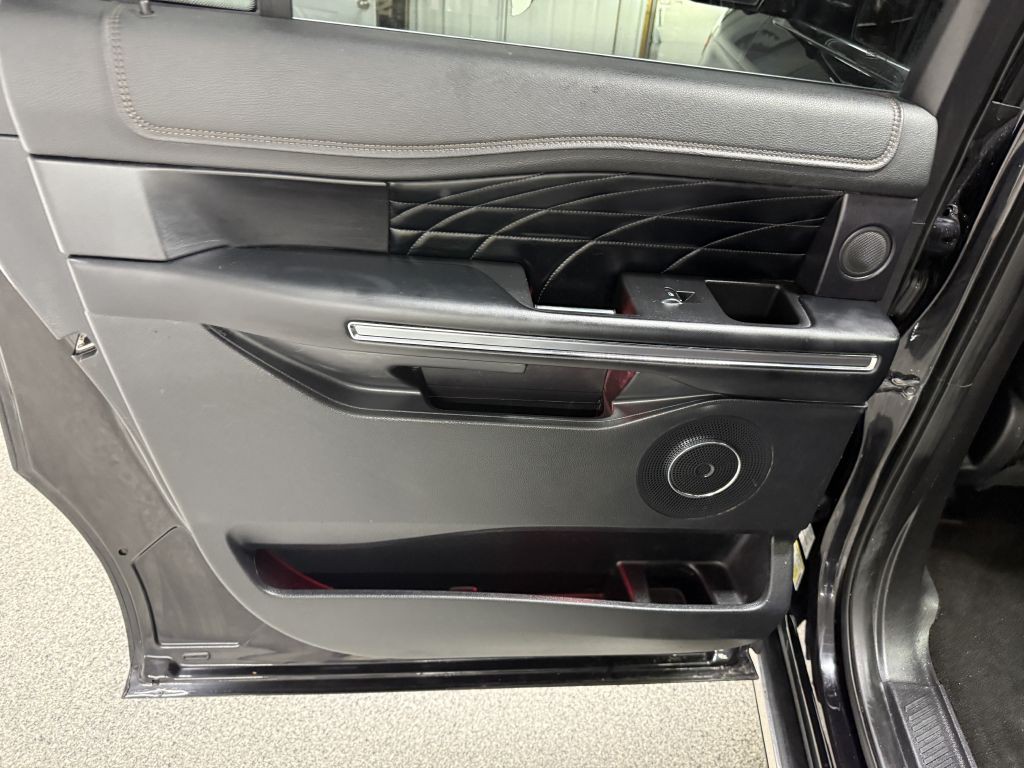 2019 Ford Expedition Image 30