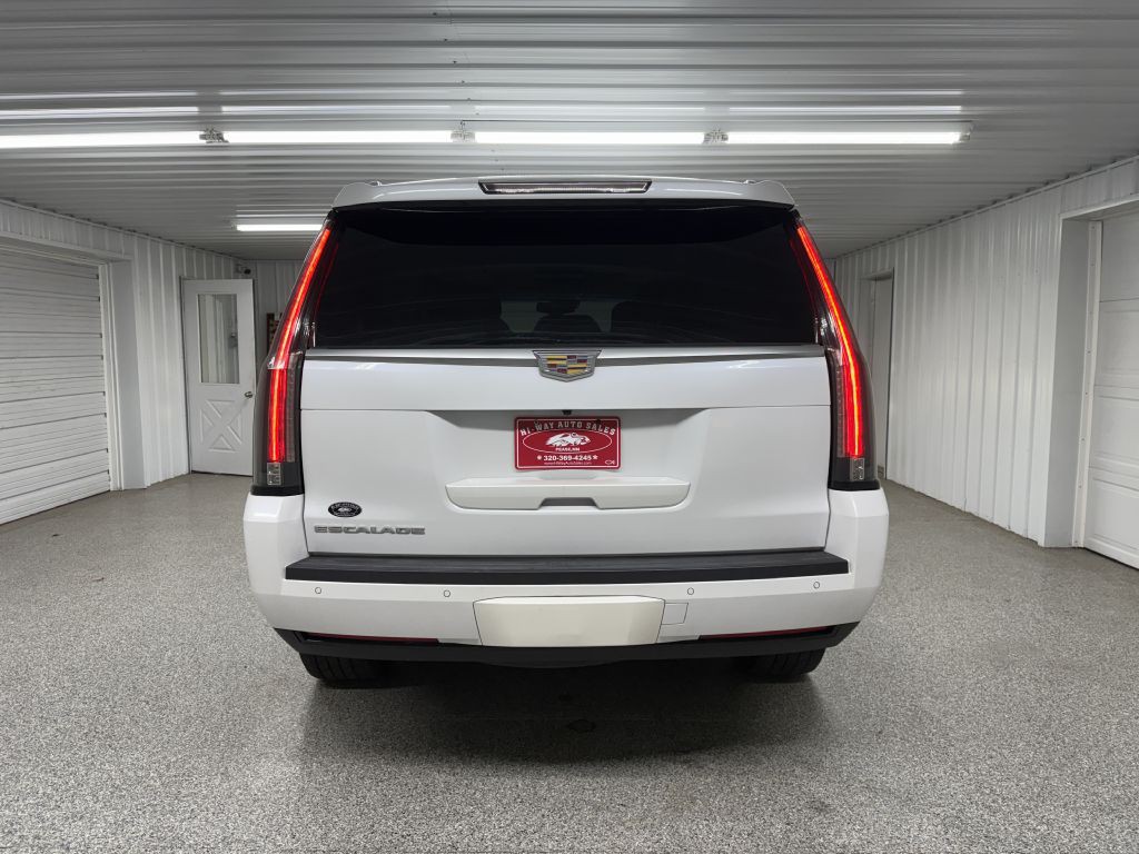 2016 Cadillac Escalade Image 7