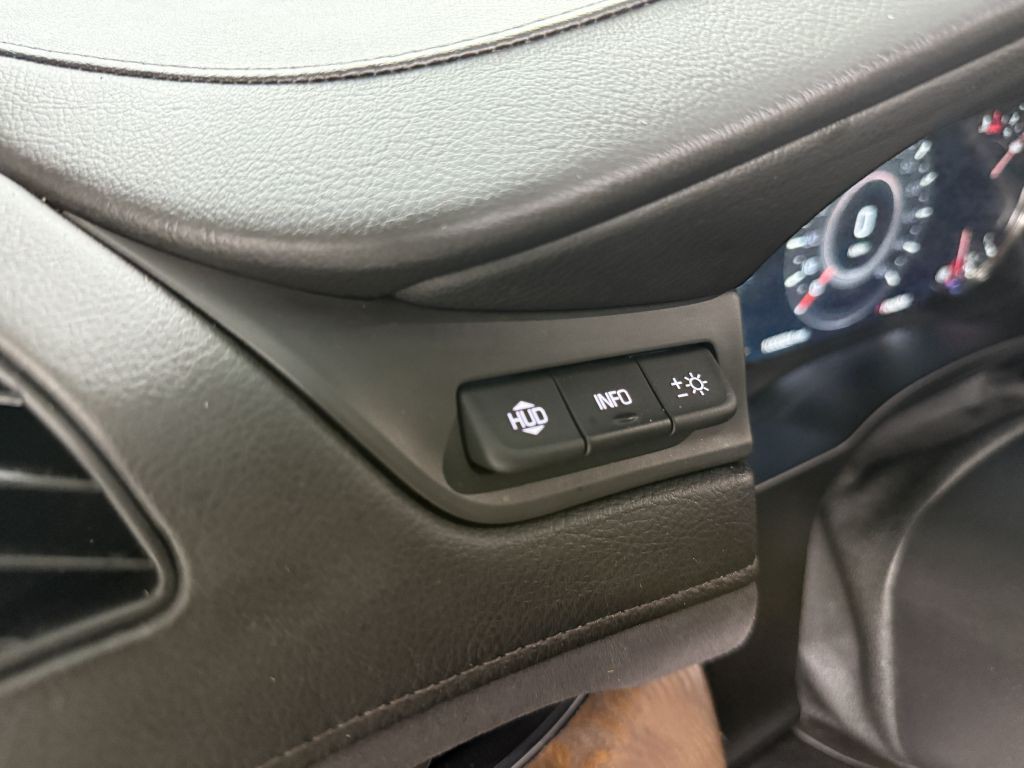 2016 Cadillac Escalade Image 23