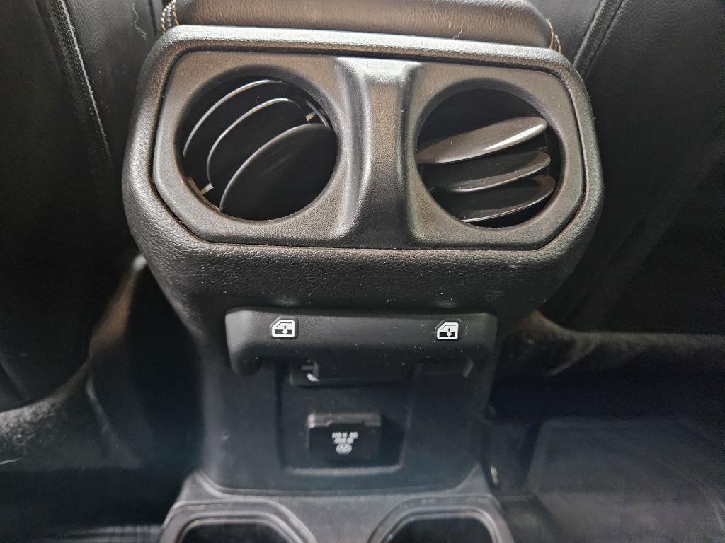 2021 Jeep Gladiator Image 15