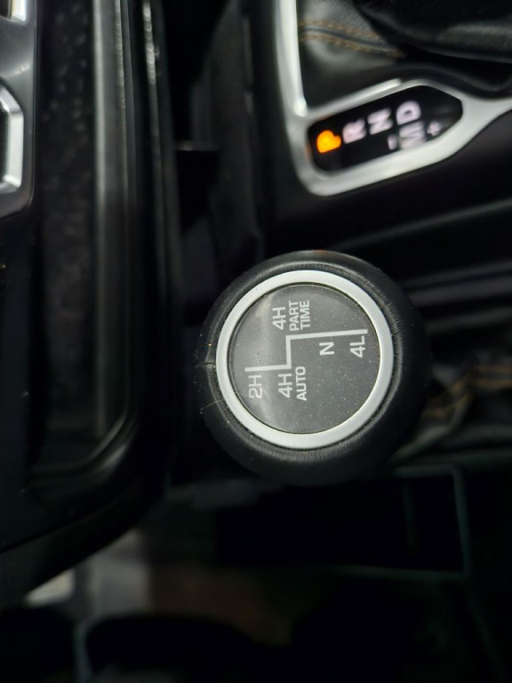 2021 Jeep Gladiator Image 25