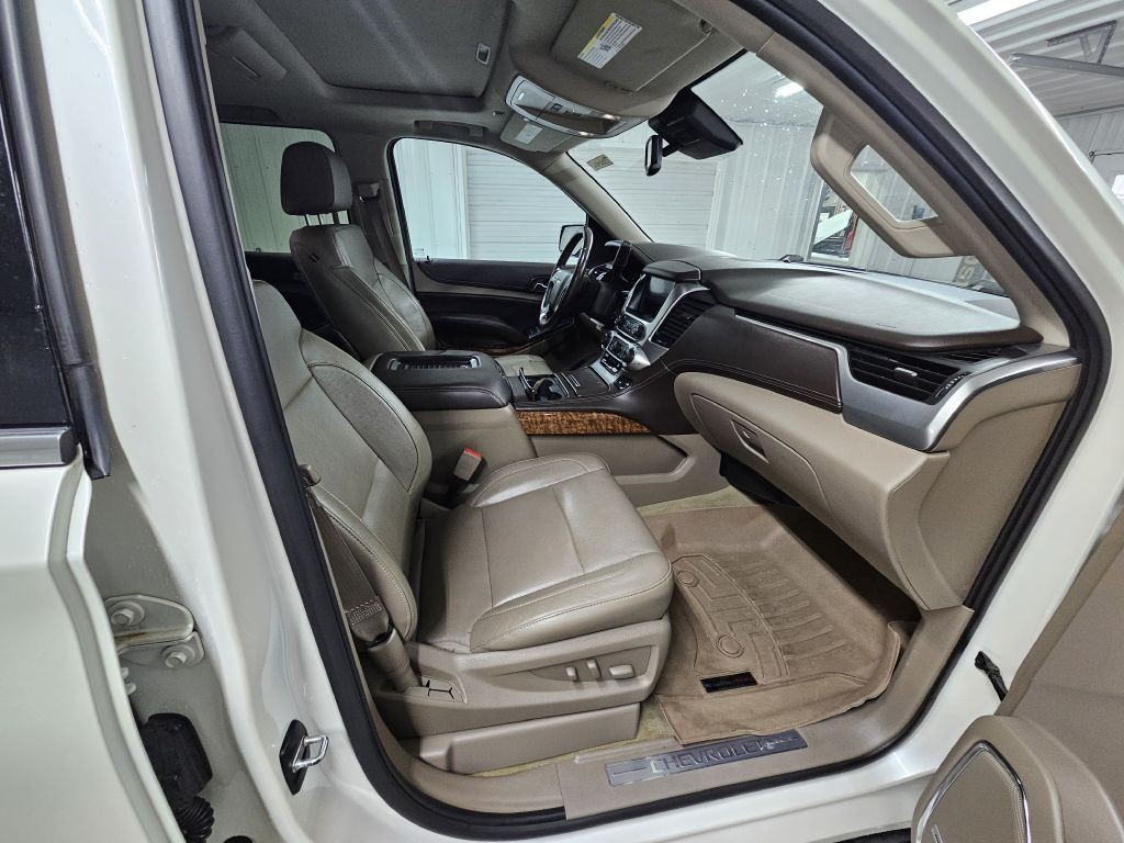 2015 Chevrolet Suburban Image 10
