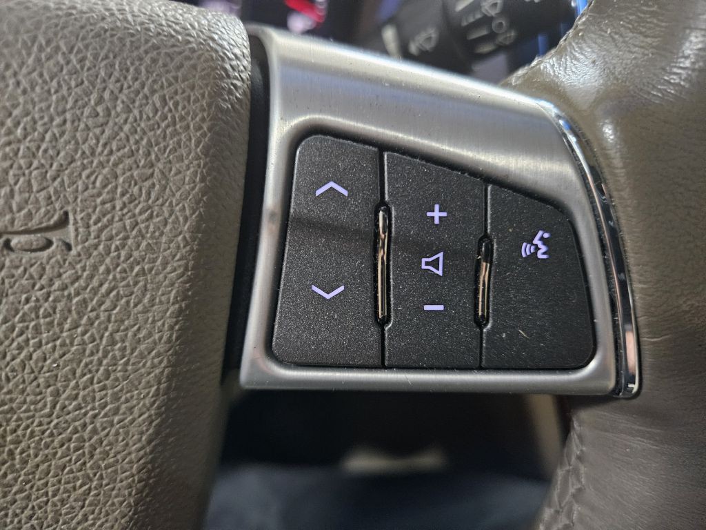 2008 Cadillac STS Image 19