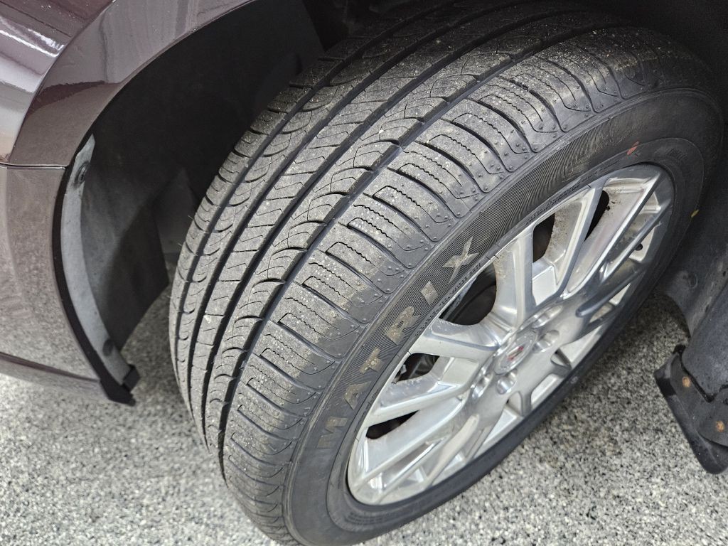 2008 Cadillac STS Image 29