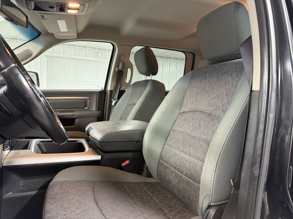 2016 RAM 1500 Image 10