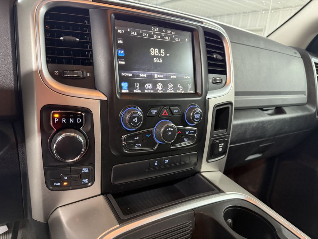 2016 RAM 1500 Image 17