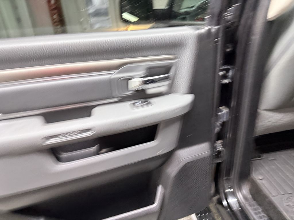 2016 RAM 1500 Image 26