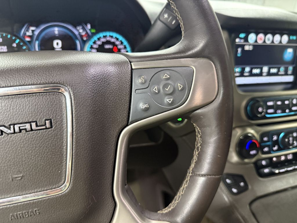 2018 GMC Yukon Image 16