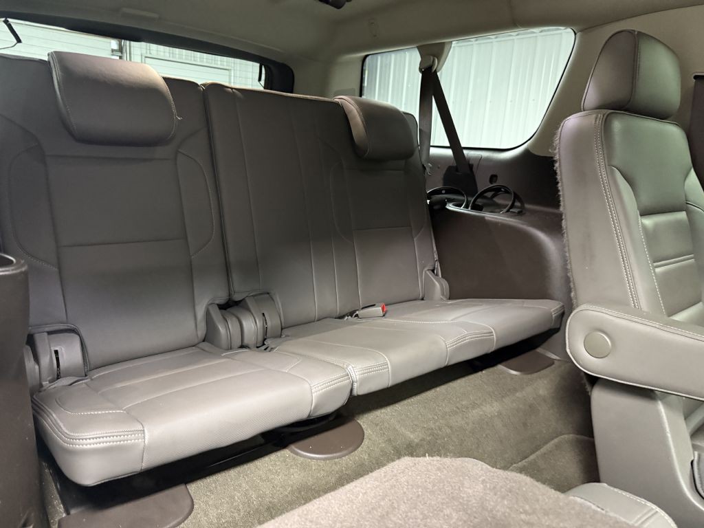 2018 GMC Yukon Image 32