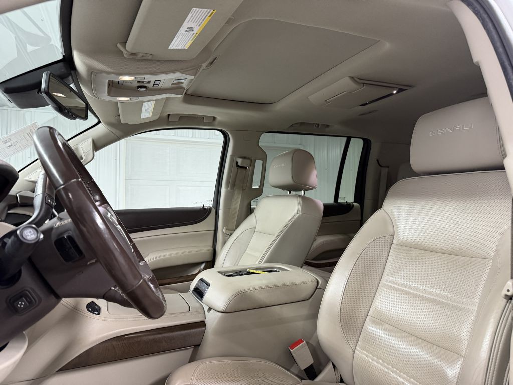 2018 GMC Yukon Image 7