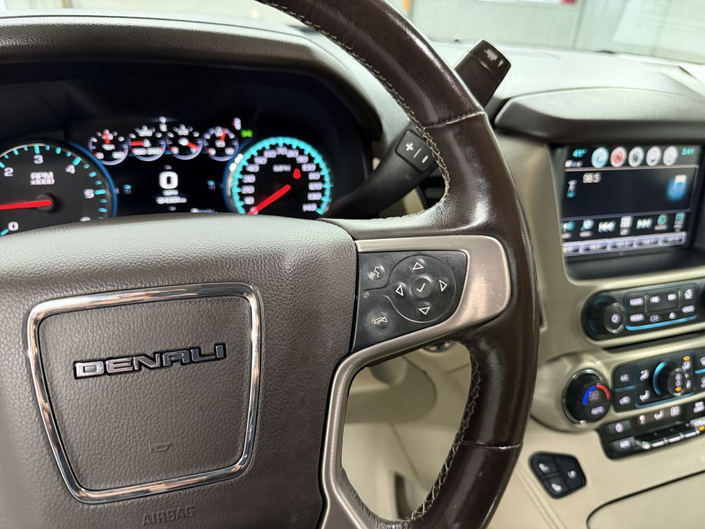 2018 GMC Yukon Image 14