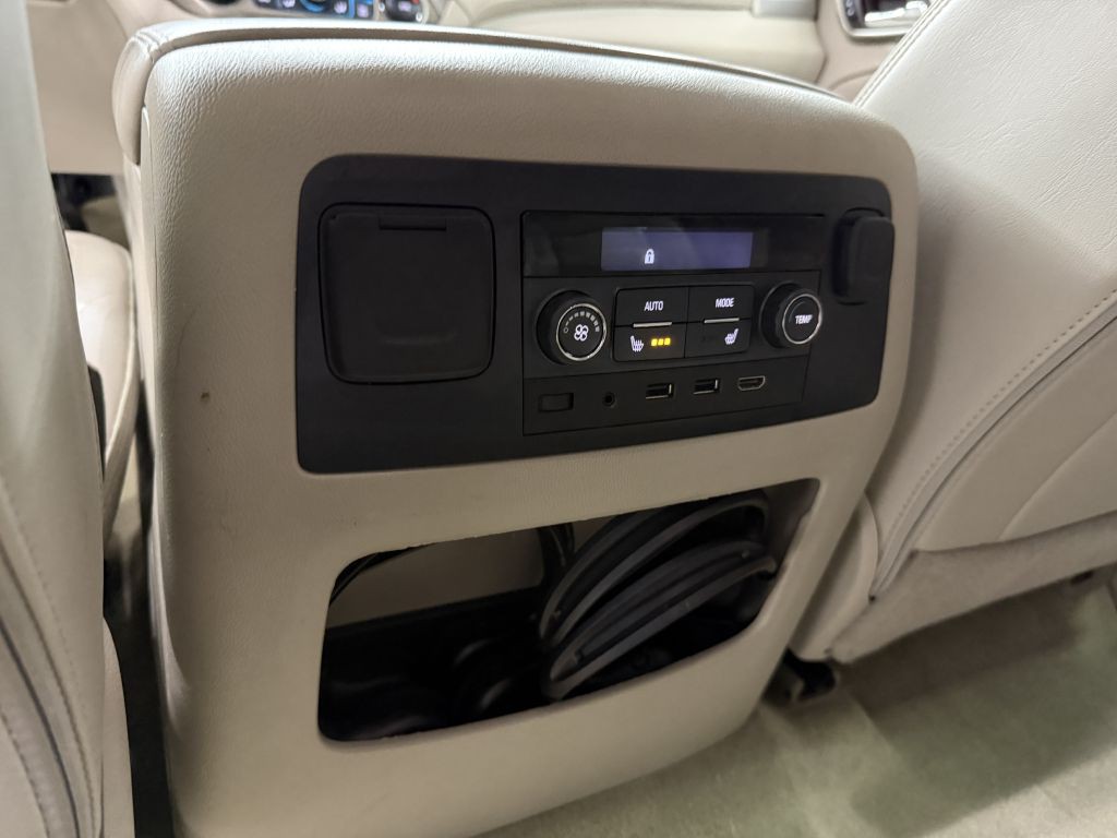 2018 GMC Yukon Image 25