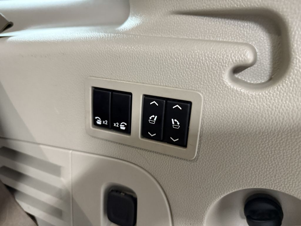 2018 GMC Yukon Image 30