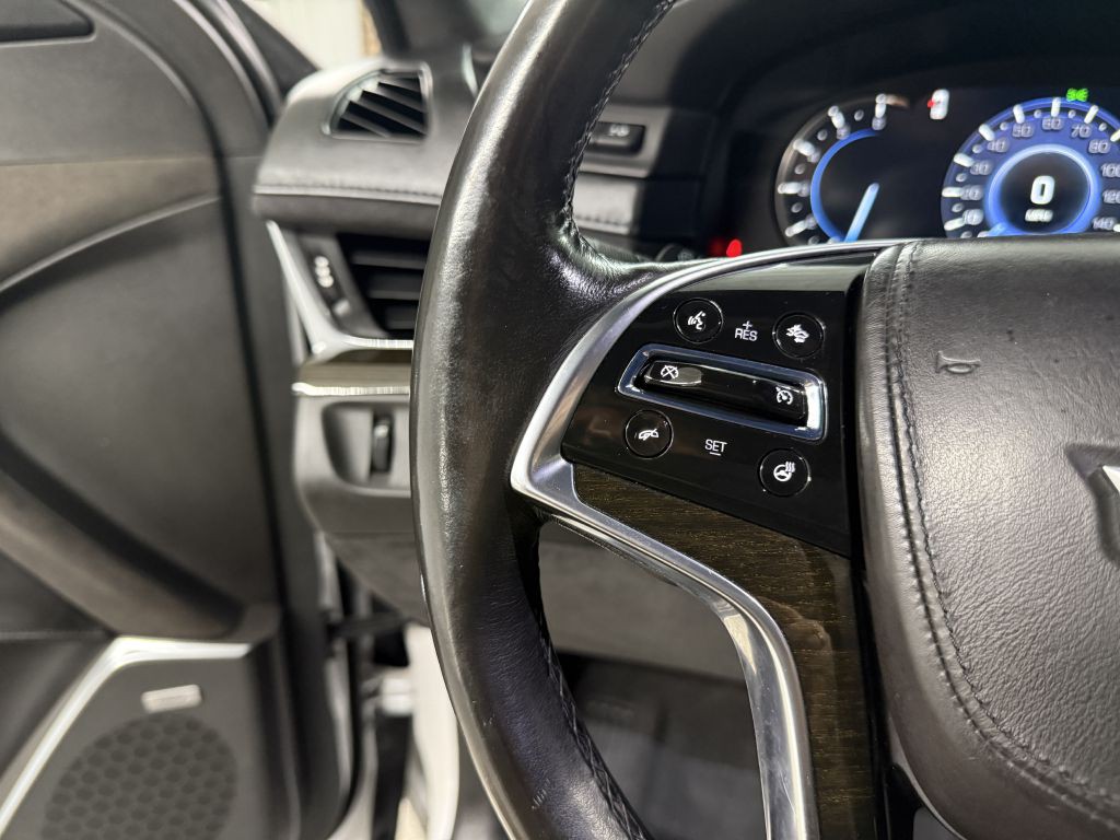 2016 Cadillac Escalade Image 14